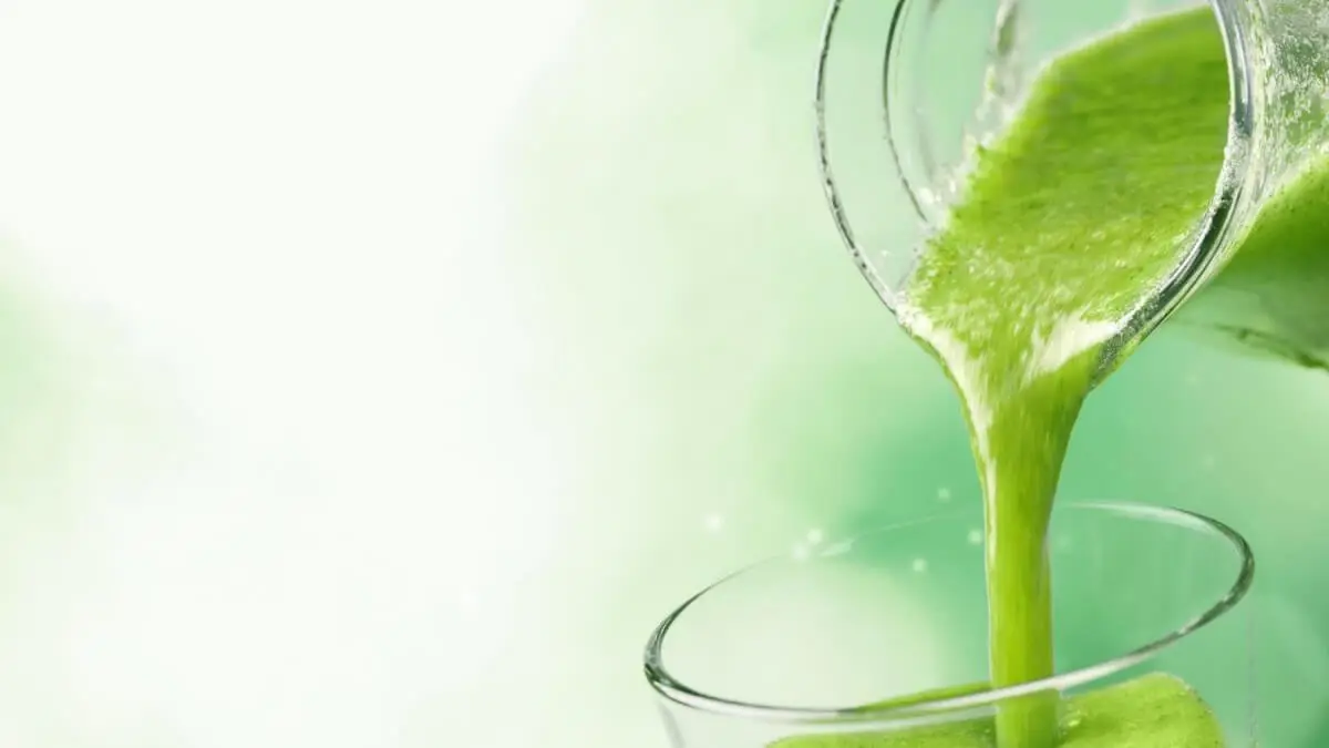 De bästa gröna ingredienserna för en näringsrik juice